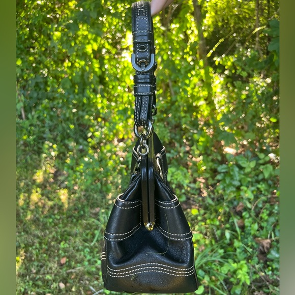 NEW! Coach bag❤️‍🔥of leather Y2K themed belted SoHo - Picture 3 of 4